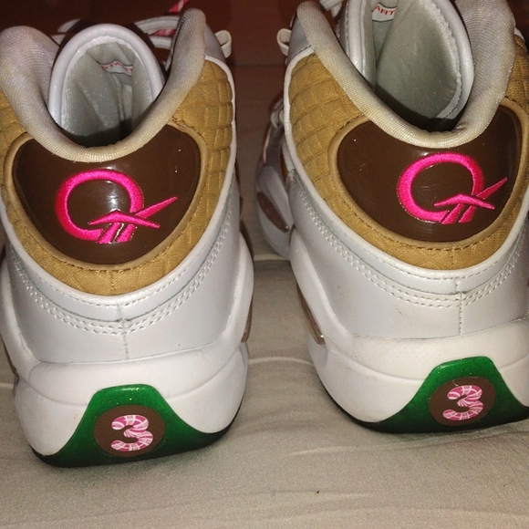 Allen Iverson questions custom-made candyland - Picture 6 of 9